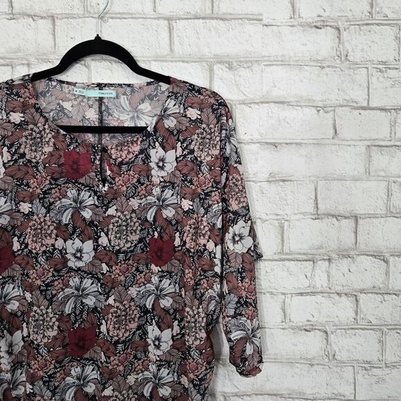 Maurices floral printed blouse - Picture 2 of 13